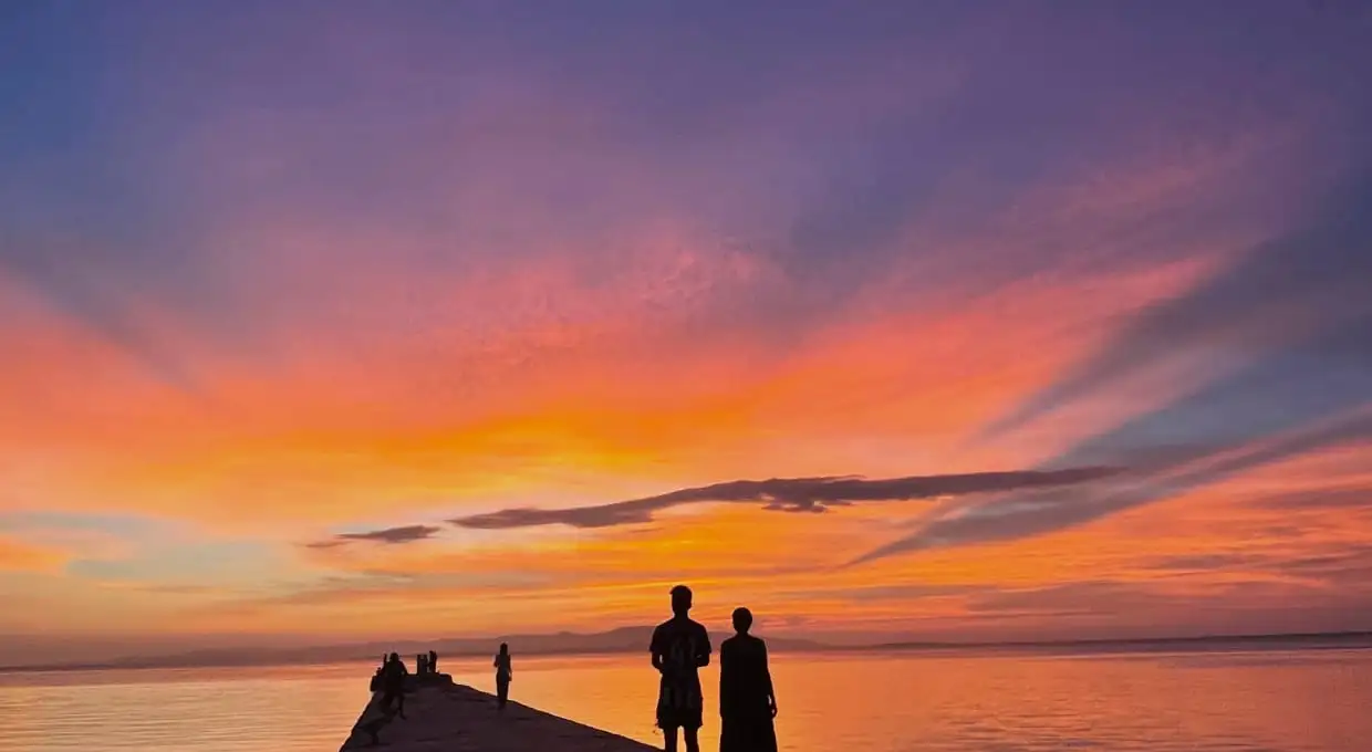西桟橋の夕暮れ